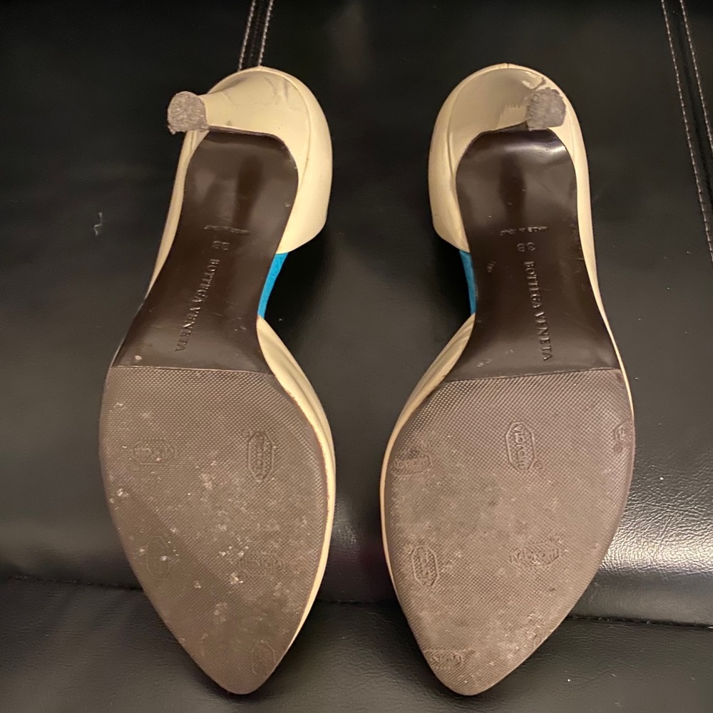 Bitters Veneta Heels View 5